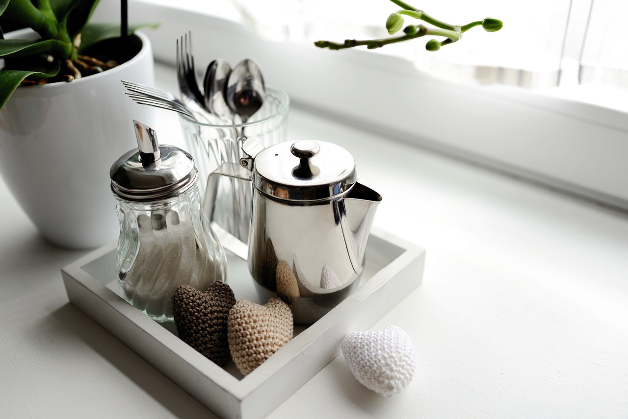 How to Make Your Own Custom Serving Tray